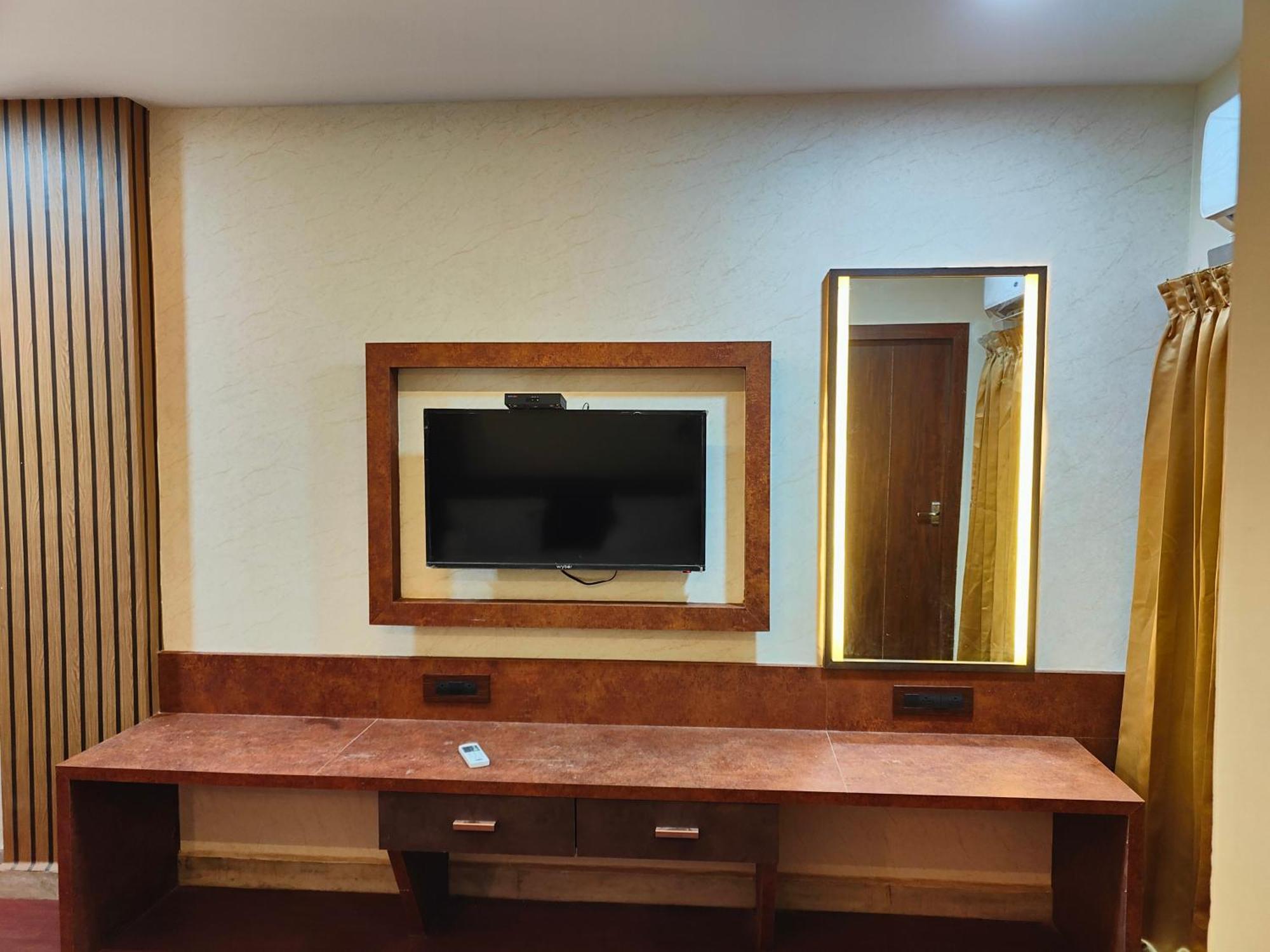 Hotel Geetha International Thoothukudi Exterior foto